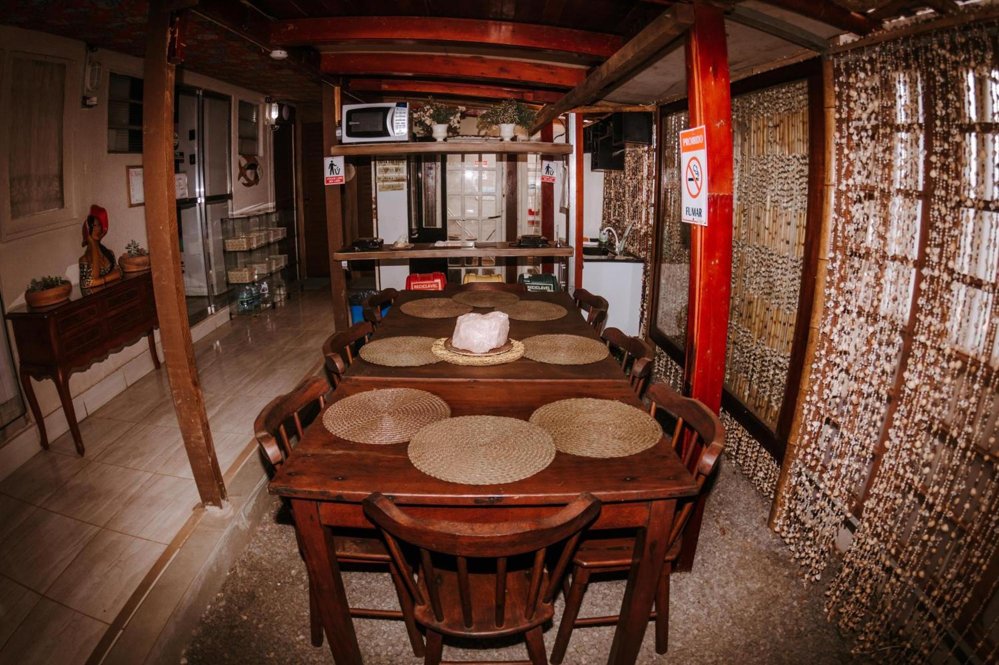 Doce Lar Hostel Noronha เฟอร์นันโด เด โนรอนญา ภายนอก รูปภาพ