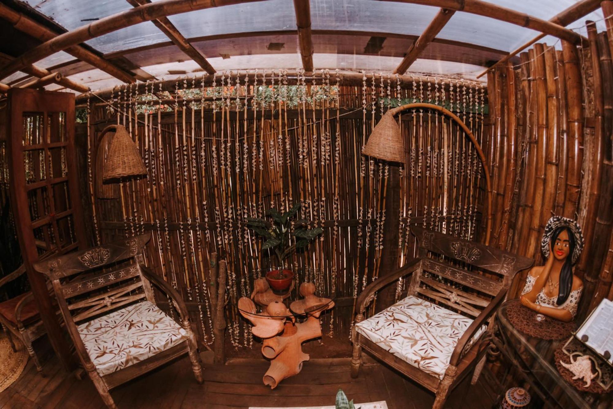 Doce Lar Hostel Noronha เฟอร์นันโด เด โนรอนญา ภายนอก รูปภาพ