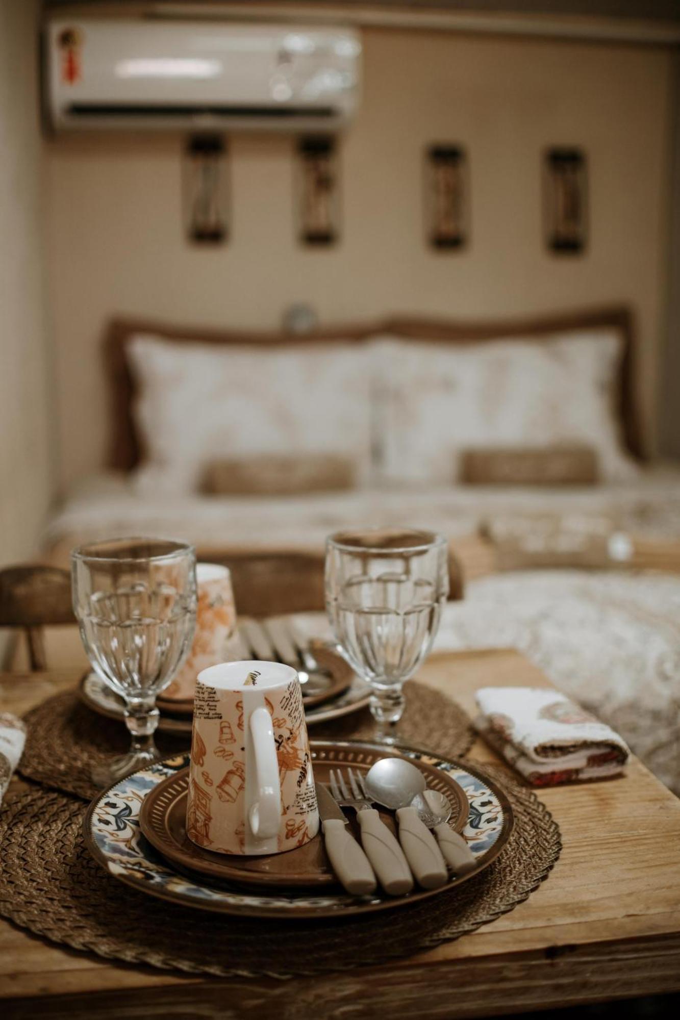 Doce Lar Hostel Noronha เฟอร์นันโด เด โนรอนญา ภายนอก รูปภาพ