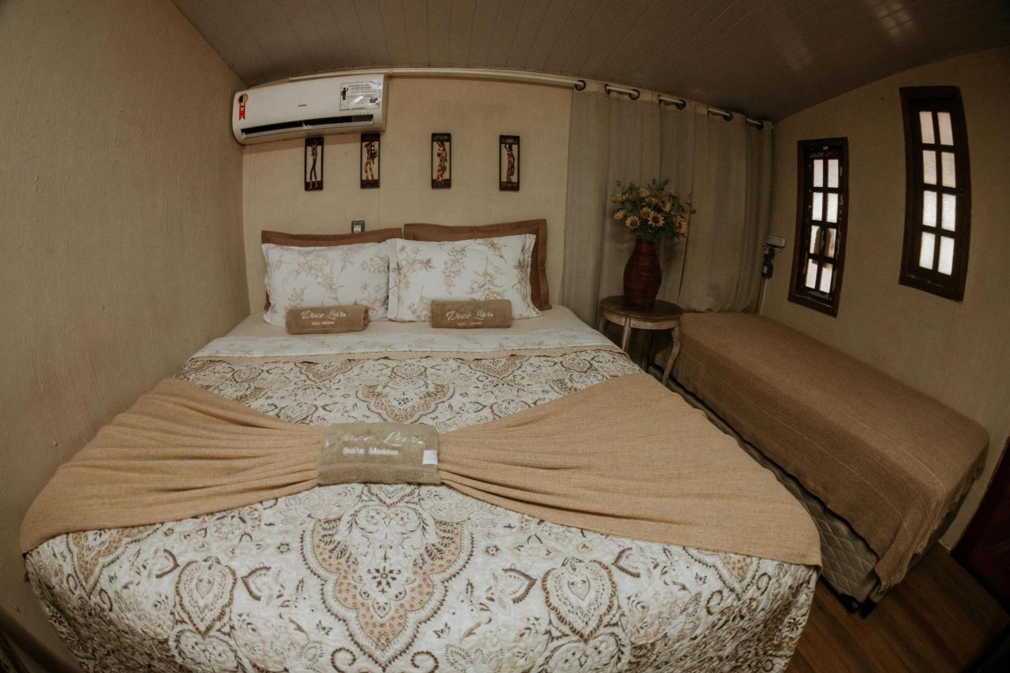 Doce Lar Hostel Noronha เฟอร์นันโด เด โนรอนญา ภายนอก รูปภาพ