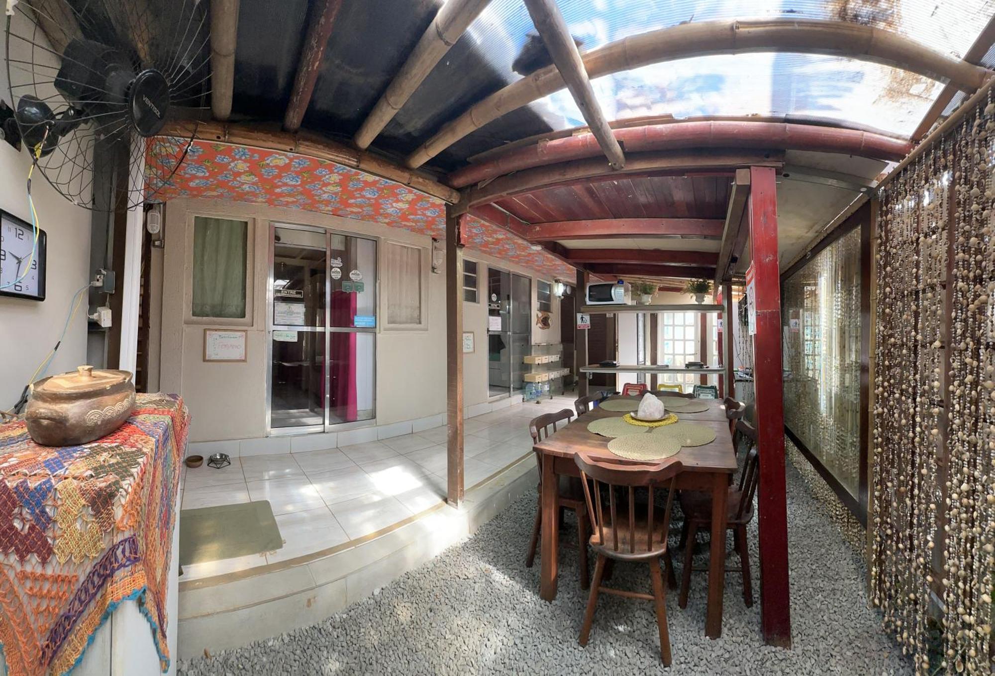 Doce Lar Hostel Noronha เฟอร์นันโด เด โนรอนญา ภายนอก รูปภาพ